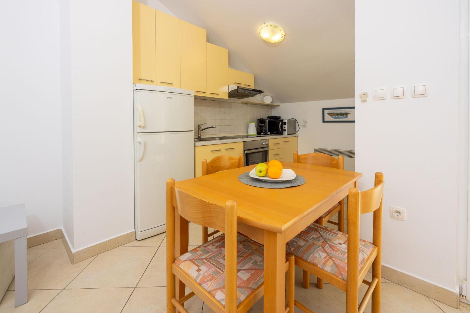 Apartment Petak 1 Dramalj Bagian luar foto